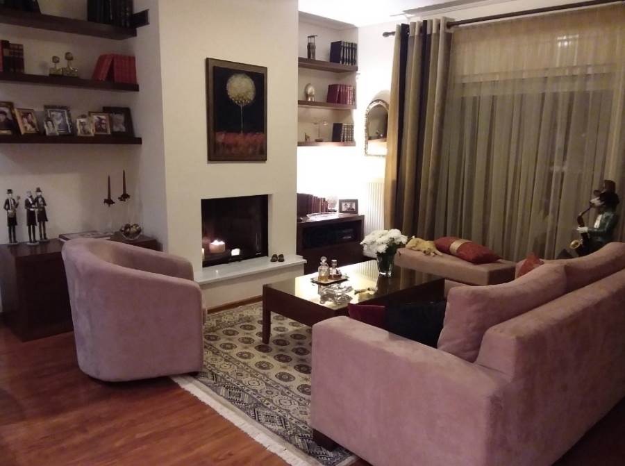 (For Sale) Residential Floor Apartment || East Attica/Agios Stefanos - 160 Sq.m, 2 Bedrooms, 255.000€ 
