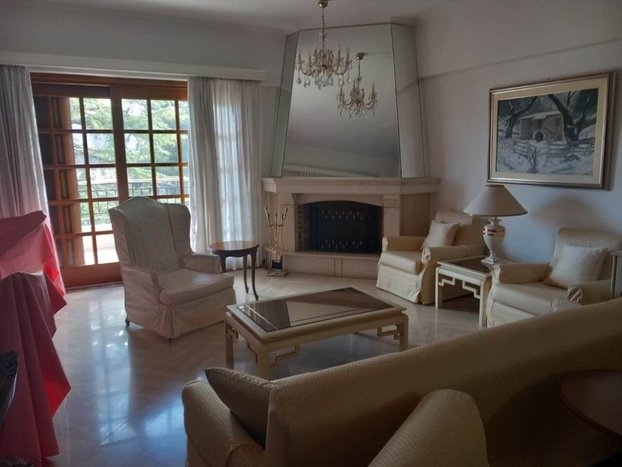 (For Sale) Residential Detached house || Athens North/Nea Erithraia - 540 Sq.m, 8 Bedrooms, 1.000.000€ 
