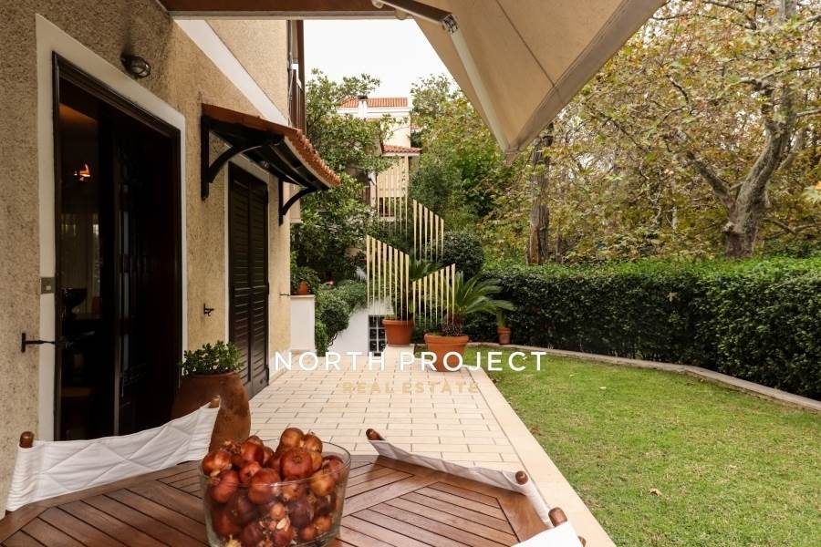 (For Rent) Residential Maisonette || Athens North/Kifissia - 250 Sq.m, 4 Bedrooms, 3.500€ 