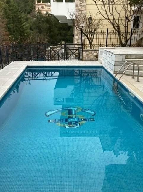 (Προς Ενοικίαση) Κατοικία Μονοκατοικία || Αθήνα Βόρεια/Νέα Ερυθραία - 400 τ.μ, 3 Υ/Δ, 4.200€ 