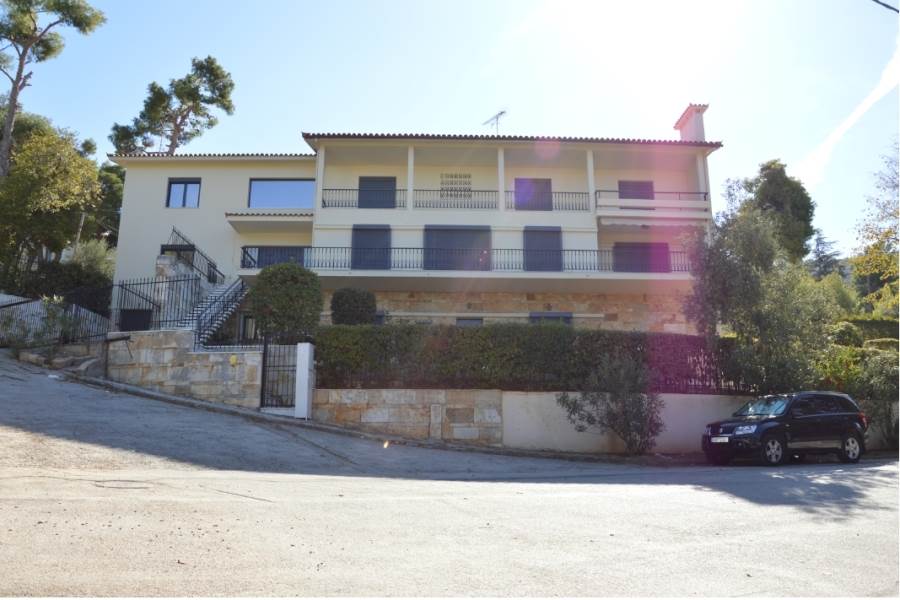 (Προς Ενοικίαση) Κατοικία Μονοκατοικία || Αθήνα Βόρεια/Εκάλη - 570 τ.μ, 8 Υ/Δ, 6.000€ 