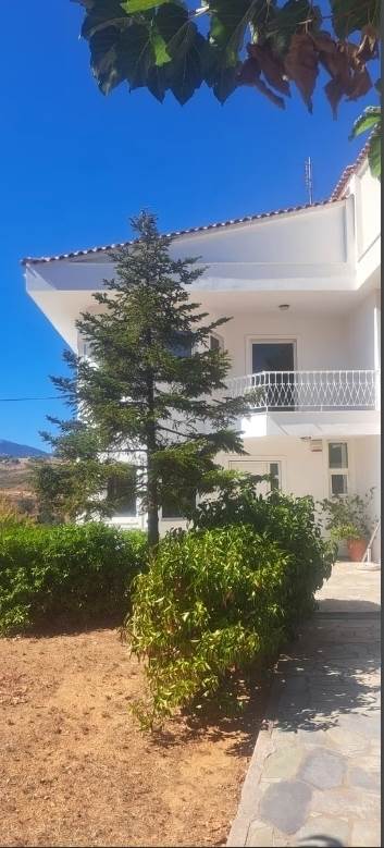 (Προς Ενοικίαση) Κατοικία Μεζονέτα || Ανατολική Αττική/Άγιος Στέφανος - 140 τ.μ, 3 Υ/Δ, 950€ 
