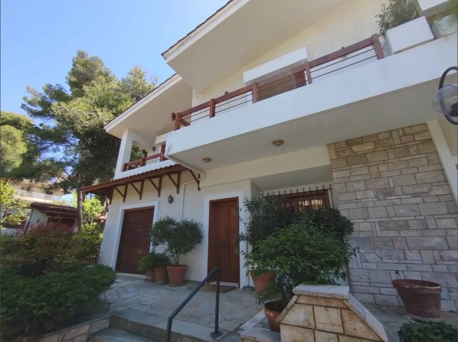 (Προς Ενοικίαση) Κατοικία Μεζονέτα || Αθήνα Βόρεια/Κηφισιά - 220 τ.μ, 3 Υ/Δ, 3.000€ 