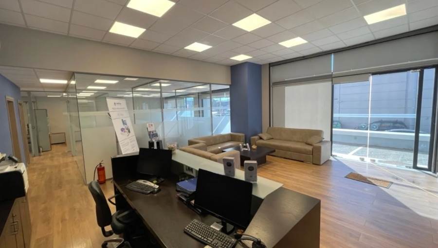 (Προς Ενοικίαση) Επαγγελματικός Χώρος Γραφείο || Αθήνα Βόρεια/Κηφισιά - 330 τ.μ, 2.800€ 