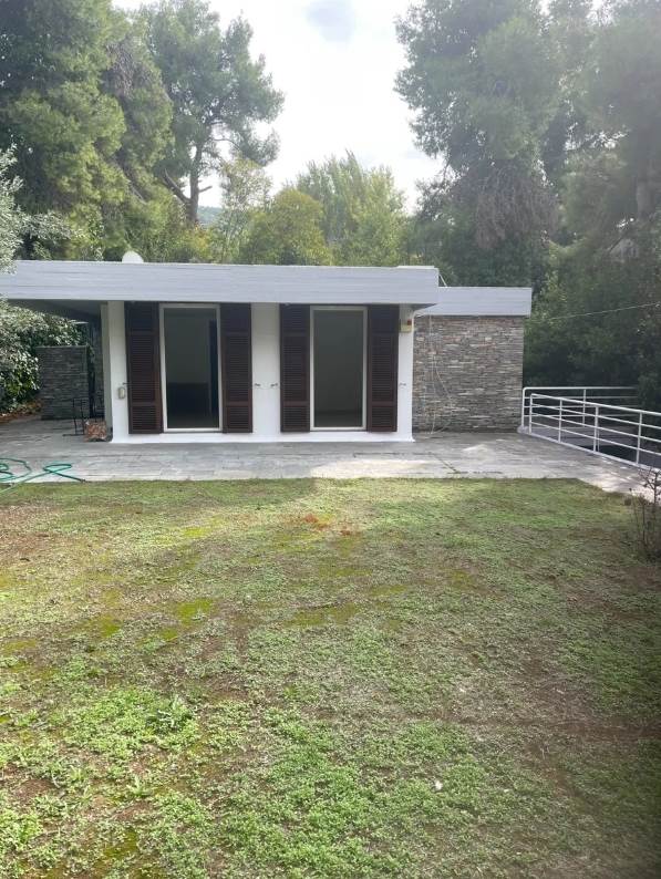 (For Rent) Residential Detached house || Athens North/Ekali - 80 Sq.m, 2 Bedrooms, 1.300€ 