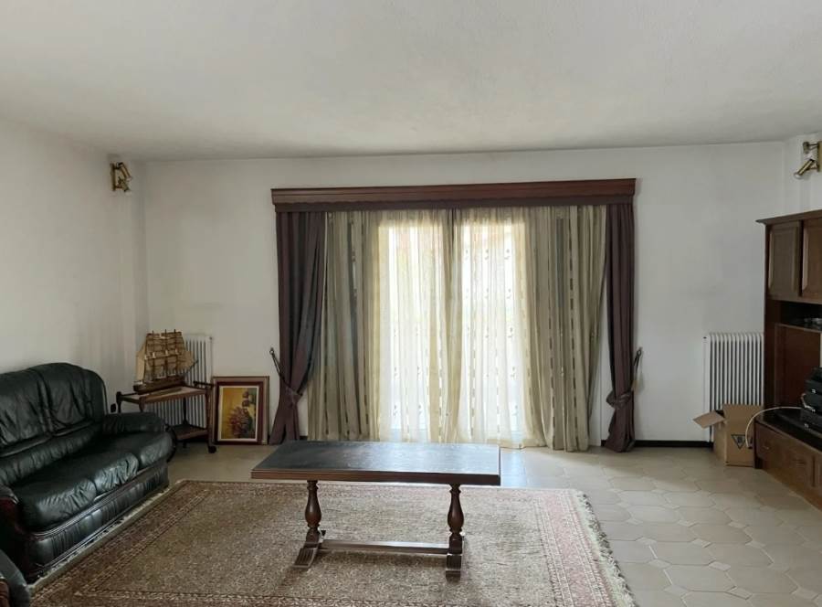 (Προς Ενοικίαση) Κατοικία Μονοκατοικία || Ανατολική Αττική/Άγιος Στέφανος - 335 τ.μ, 6 Υ/Δ, 1.400€ 