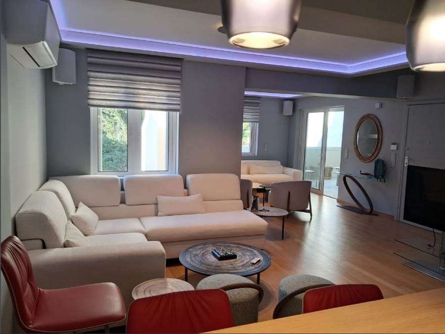 (For Sale) Residential Maisonette || Athens North/Kifissia - 180 Sq.m, 3 Bedrooms, 780.000€ 