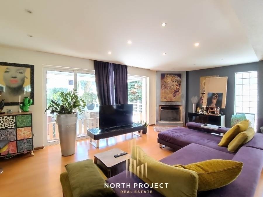 (For Rent) Residential Maisonette || Athens North/Ekali - 270 Sq.m, 3 Bedrooms, 3.000€ 