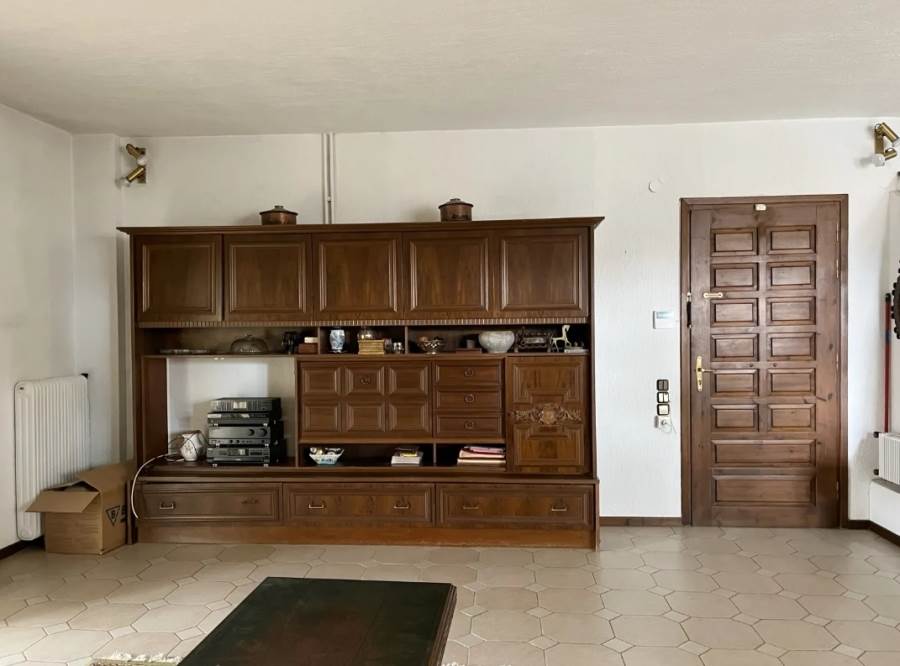 (For Rent) Residential Detached house || East Attica/Agios Stefanos - 335 Sq.m, 6 Bedrooms, 1.400€ 