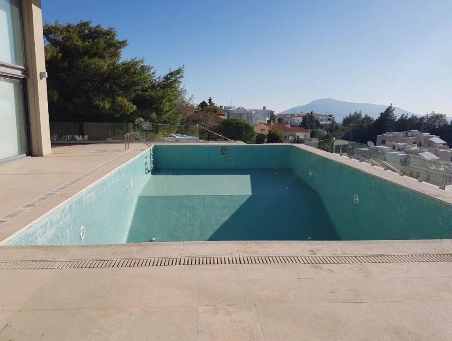 (For Sale) Residential Detached house || Athens North/Nea Erithraia - 2.500 Sq.m, 5 Bedrooms, 3.450.000€ 