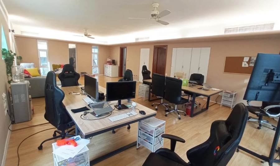 (Προς Πώληση) Επαγγελματικός Χώρος Γραφείο || Αθήνα Βόρεια/Κηφισιά - 124 τ.μ, 295.000€ 