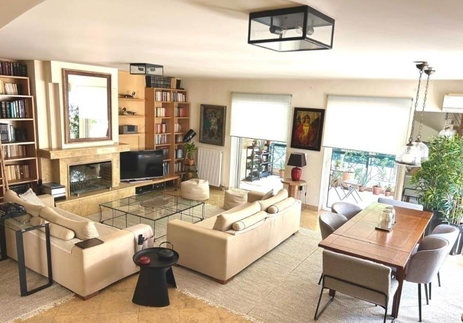 (For Sale) Residential Maisonette || Athens North/Kifissia - 290 Sq.m, 4 Bedrooms, 750.000€ 