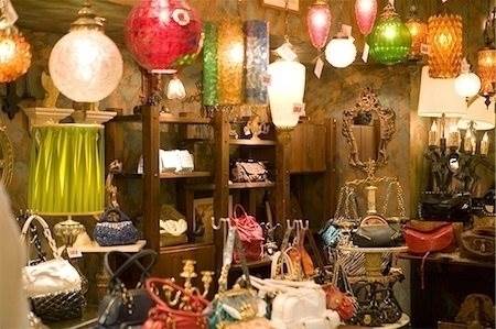 (For Rent) Commercial Retail Shop || Athens North/Kifissia - 35 Sq.m, 1.300€ 