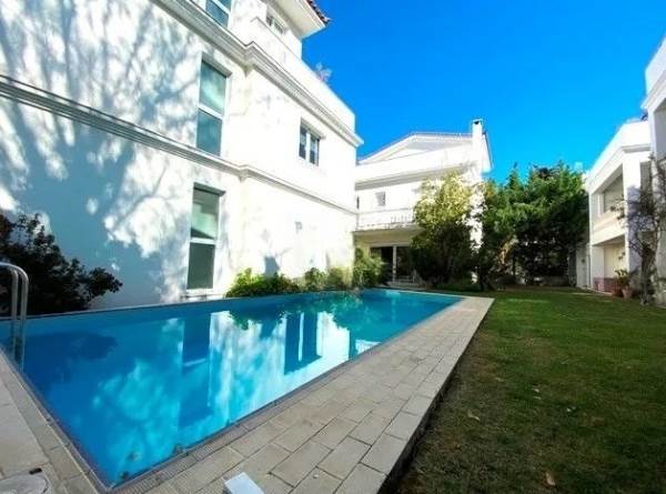 (For Rent) Residential Maisonette || Athens North/Kifissia - 400 Sq.m, 6 Bedrooms, 4.800€ 