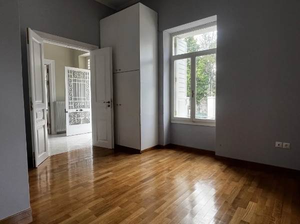 (For Rent) Residential Detached house || Athens North/Kifissia - 125 Sq.m, 2 Bedrooms, 2.300€ 