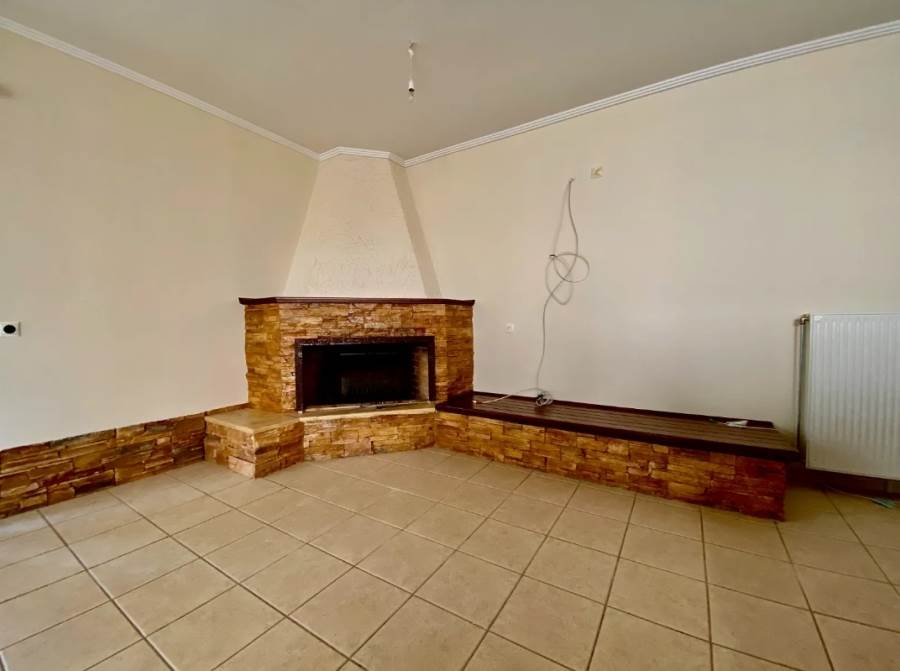 (For Rent) Residential Apartment || Athens North/Nea Erithraia - 120 Sq.m, 3 Bedrooms, 1.000€ 