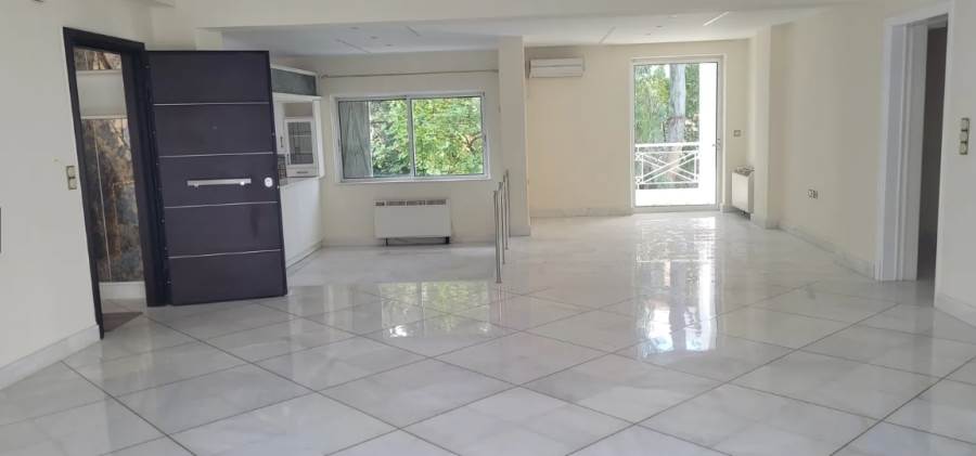 (For Rent) Residential Maisonette || Athens North/Nea Erithraia - 230 Sq.m, 4 Bedrooms, 2.300€ 