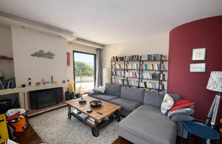 (For Rent) Residential Penthouse || Athens North/Kifissia - 110 Sq.m, 2 Bedrooms, 2.200€ 