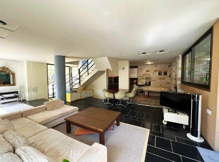 (Προς Πώληση) Κατοικία Μεζονέτα || Αθήνα Βόρεια/Νέα Ερυθραία - 215 τ.μ, 4 Υ/Δ, 630.000€ 