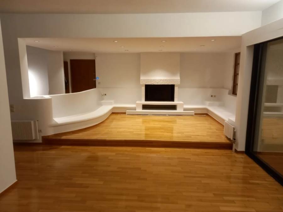 (Προς Ενοικίαση) Κατοικία Διαμέρισμα || Αθήνα Βόρεια/Εκάλη - 132 τ.μ, 2 Υ/Δ, 1.500€ 