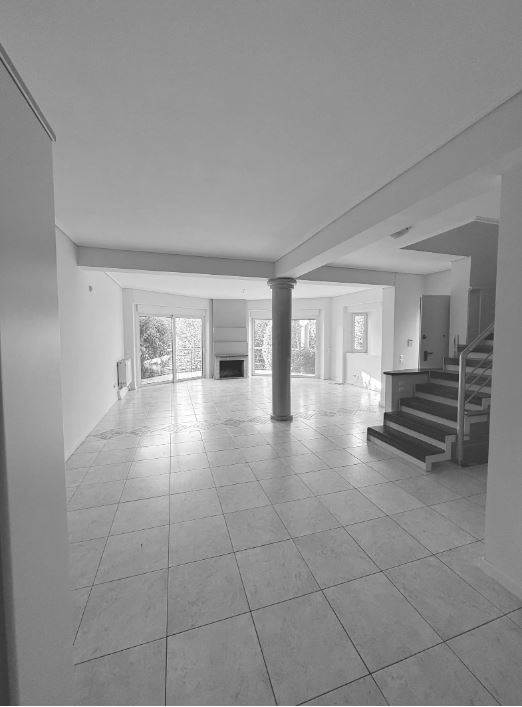 (For Rent) Residential Maisonette || Athens North/Kifissia - 250 Sq.m, 4 Bedrooms, 2.650€ 