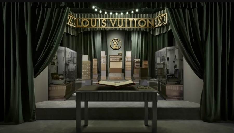 (Προς Ενοικίαση) Επαγγελματικός Χώρος Κτίριο || Αθήνα Κέντρο/Αθήνα - 450 τ.μ, 20.000€ 