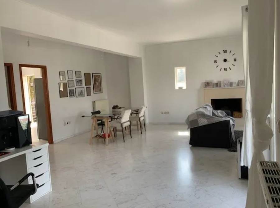 (Προς Ενοικίαση) Κατοικία Οροφοδιαμέρισμα || Ανατολική Αττική/Άνοιξη - 140 τ.μ, 3 Υ/Δ, 950€ 