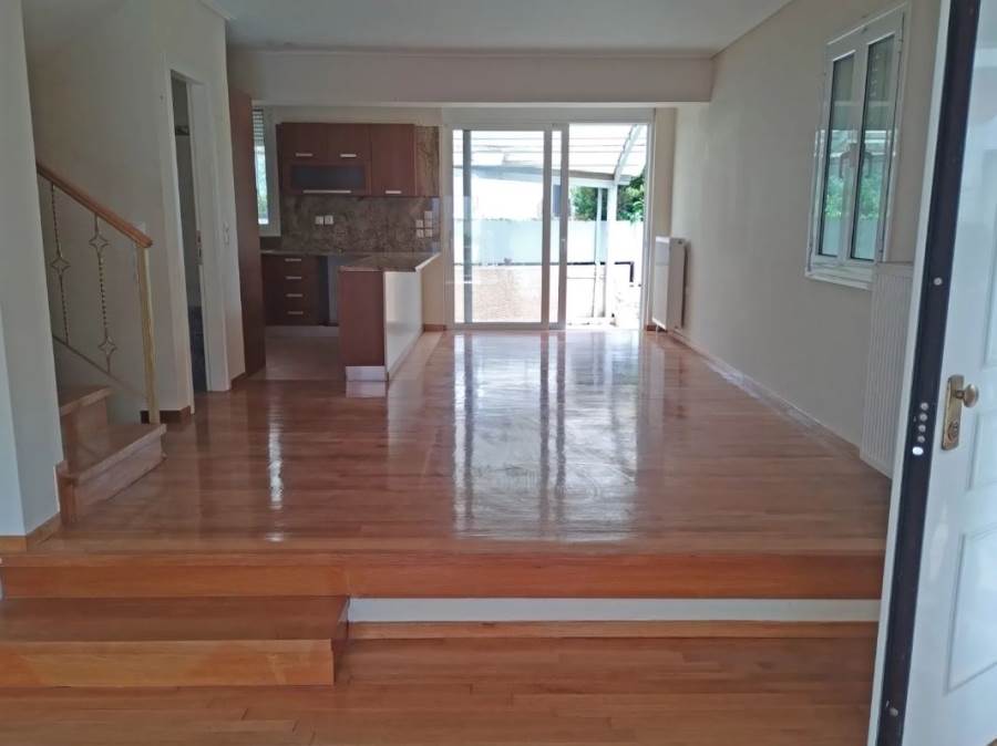 (For Sale) Residential Detached house || Athens North/Nea Erithraia - 240 Sq.m, 3 Bedrooms, 510.000€ 