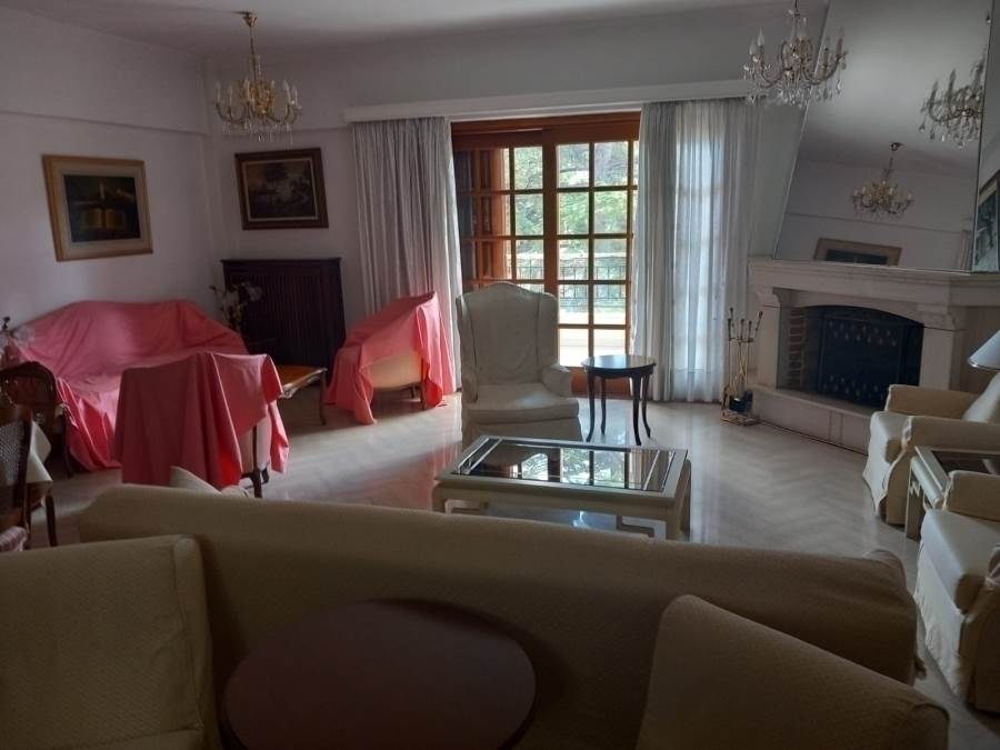 (For Sale) Residential Detached house || Athens North/Nea Erithraia - 540 Sq.m, 8 Bedrooms, 1.000.000€ 