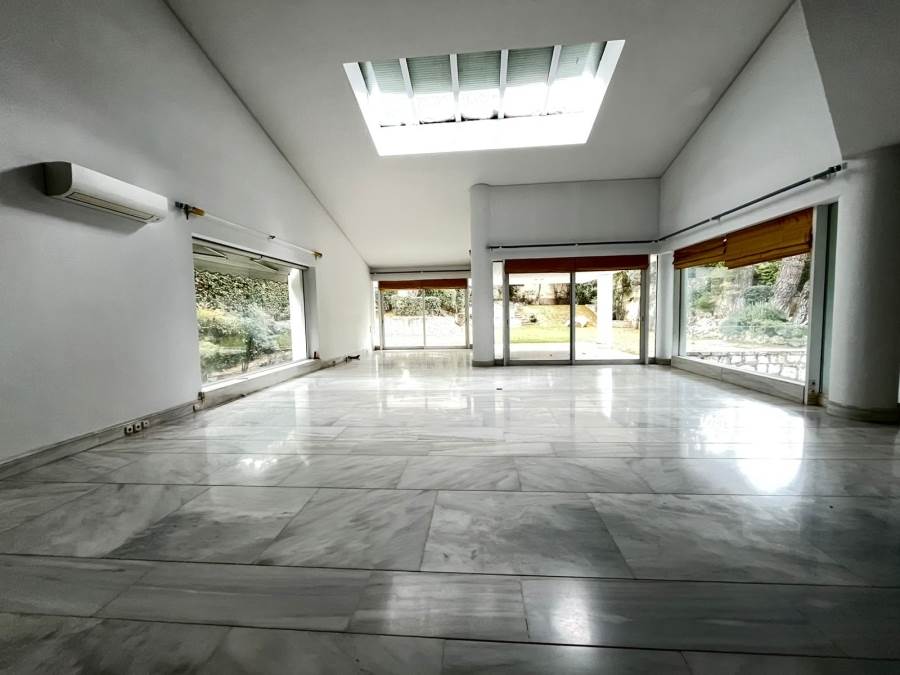 (Προς Ενοικίαση) Κατοικία Μονοκατοικία || Αθήνα Βόρεια/Εκάλη - 700 τ.μ, 4 Υ/Δ, 7.500€ 