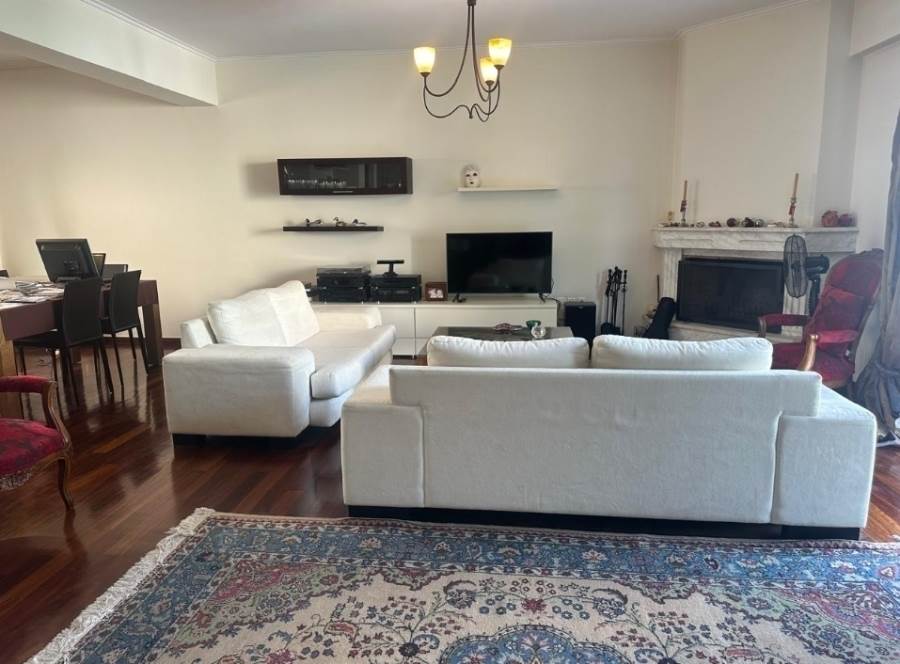 (For Sale) Residential Maisonette || Athens North/Kifissia - 210 Sq.m, 4 Bedrooms, 690.000€ 