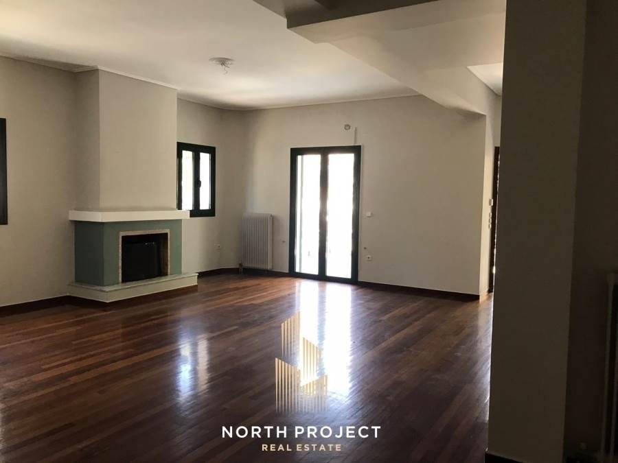 (Προς Ενοικίαση) Κατοικία Μεζονέτα || Αθήνα Βόρεια/Κηφισιά - 255 τ.μ, 4 Υ/Δ, 2.000€ 