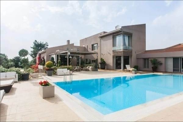 (Προς Ενοικίαση) Κατοικία Μονοκατοικία || Αθήνα Βόρεια/Μαρούσι - 850 τ.μ, 6 Υ/Δ, 15.000€ 