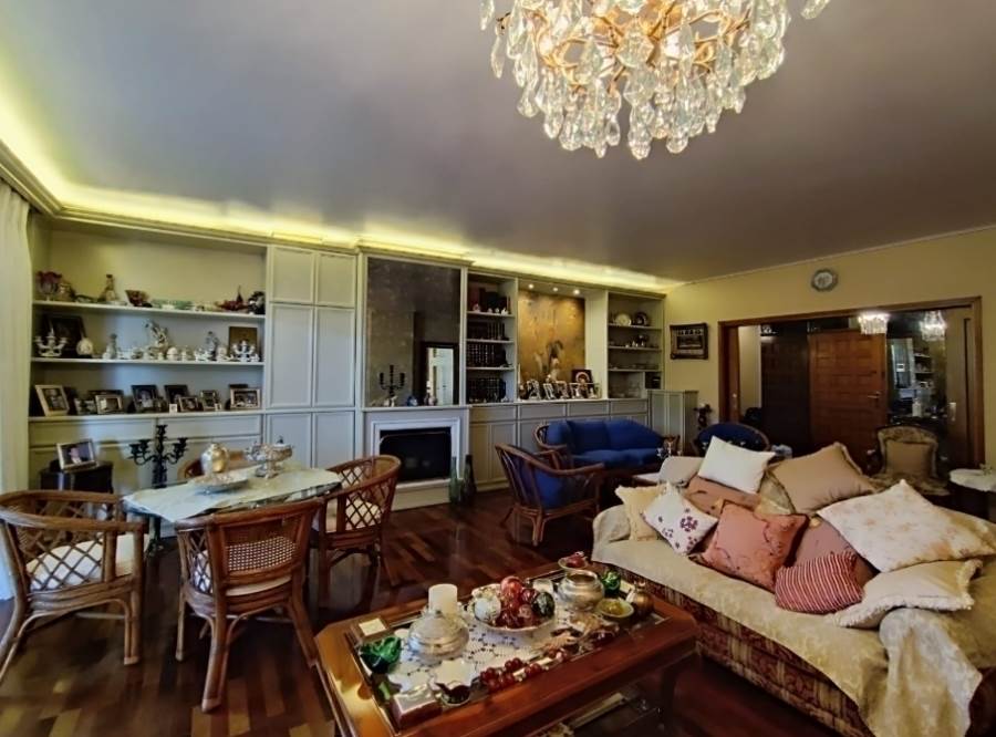 (For Sale) Residential Apartment || Athens North/Nea Erithraia - 142 Sq.m, 3 Bedrooms, 550.000€ 