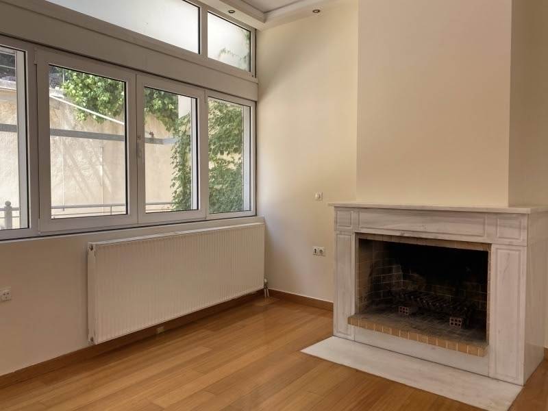 (For Sale) Residential Detached house || East Attica/Dionysos - 470 Sq.m, 5 Bedrooms, 790.000€ 