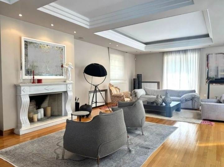 (For Rent) Residential Detached house || Athens North/Ekali - 1.150 Sq.m, 8 Bedrooms, 15.000€ 
