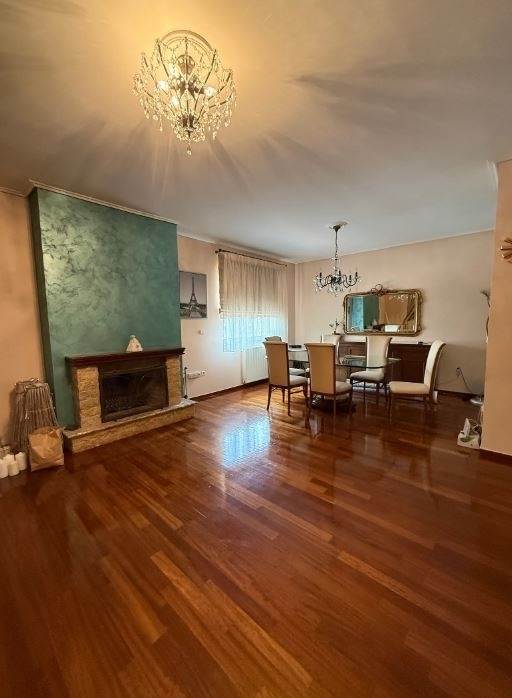 (For Rent) Residential Detached house || Athens North/Nea Erithraia - 220 Sq.m, 5 Bedrooms, 2.500€ 