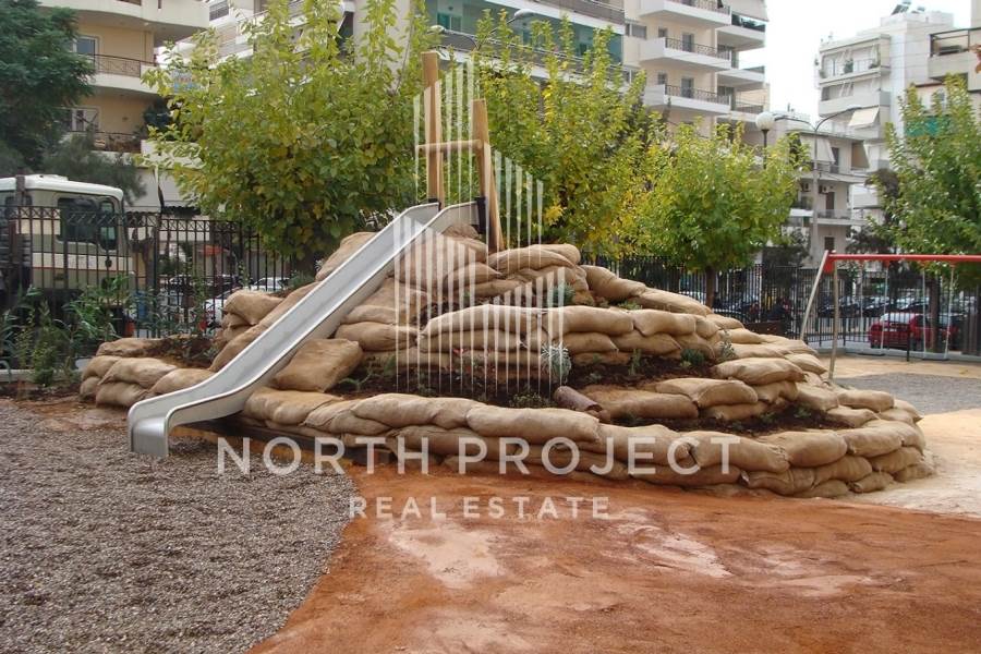 (Προς Πώληση) Επαγγελματικός Χώρος Κατάστημα || Αθήνα Κέντρο/Αθήνα - 350 τ.μ, 1.050.000€ 
